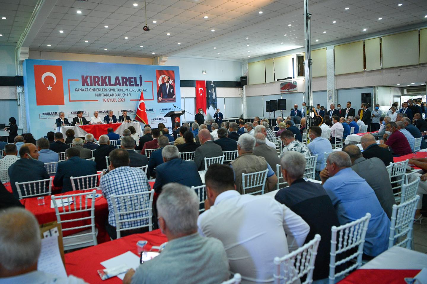 Kemal Kılıçdaroğlu Kanaat Önderleriyle Bir Araya Geldi