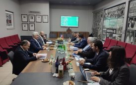 CAMYAPI CAM PAZARLAMA İNŞ. TAAH. TİC. VE SAN. A.Ş. III. DÖNEM İŞYERİ TOPLU İŞ SÖZLEŞMESİ 2. OTURUMU GERÇEKLEŞTİRİLDİ